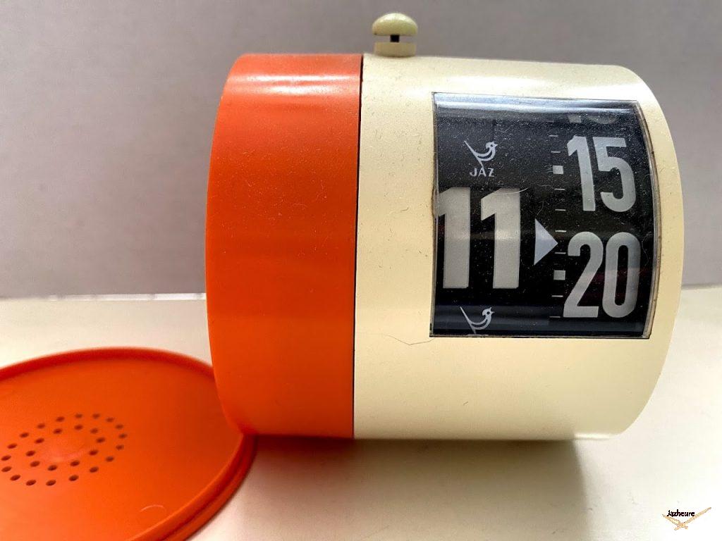 Réveil JAZ turquoise, années 50 Réveil JAZ turquoise, années 50