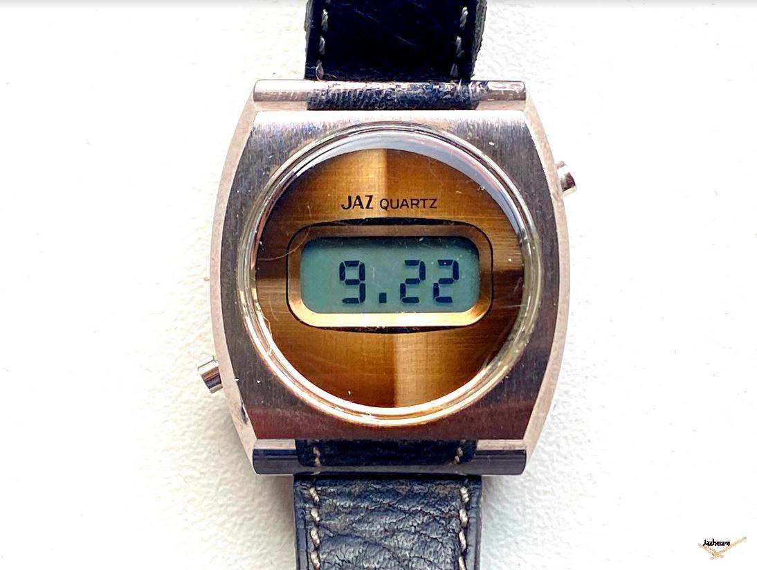 Ancienne montre LED rouge année 70 sur Jazheure